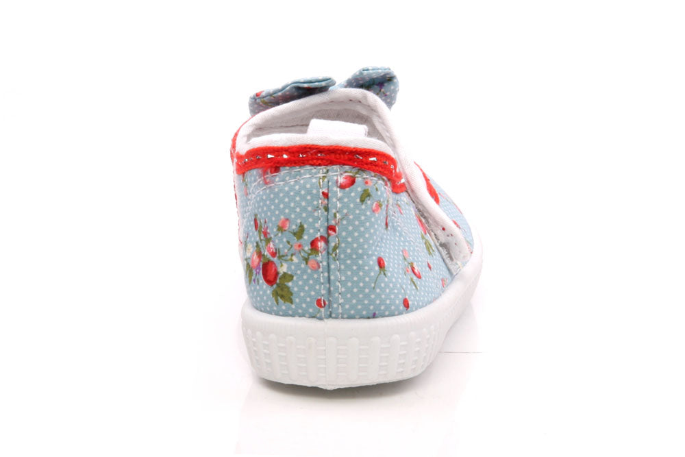 Girls Flat 'Ashlyn' Canvas Shoes