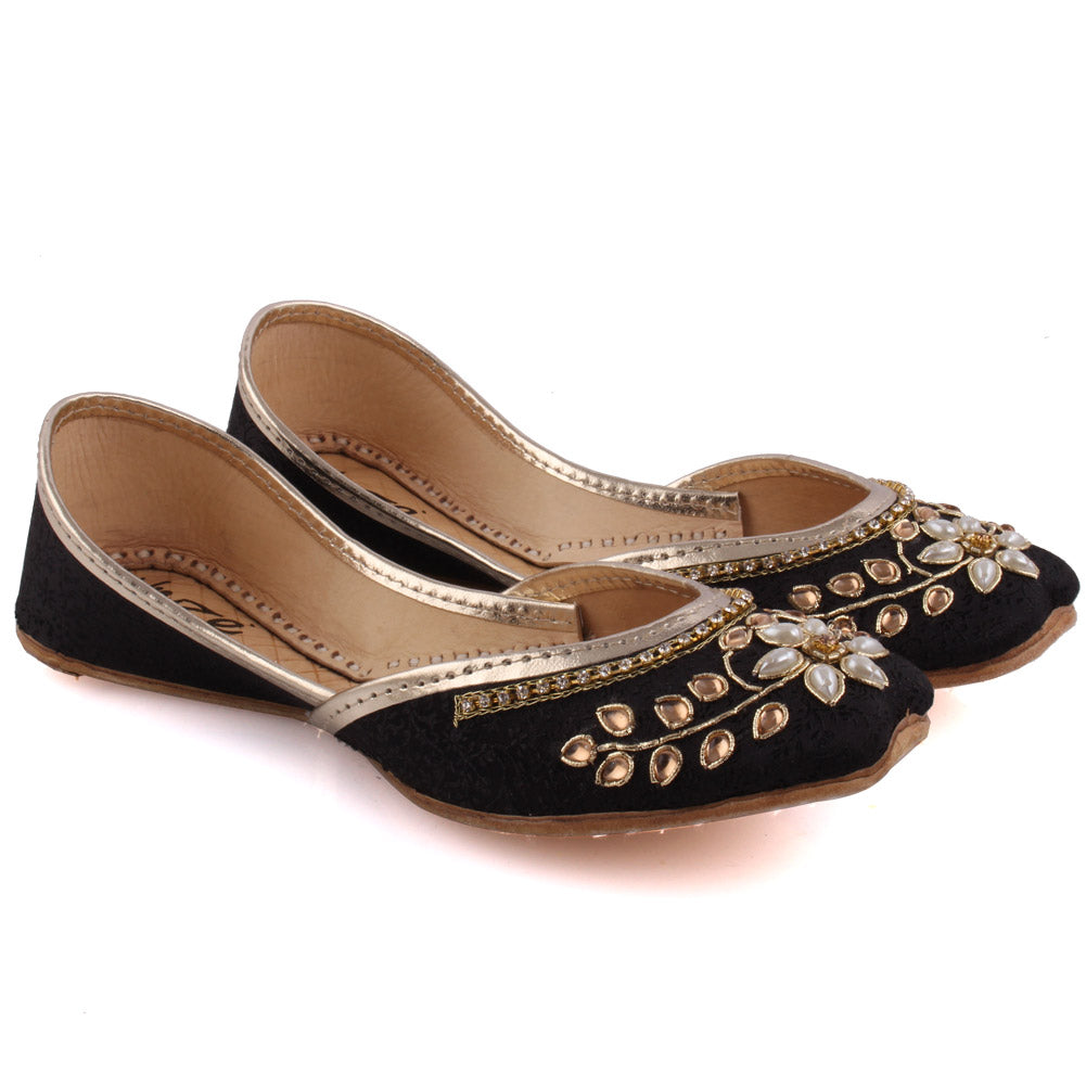 New Girls Traditional “LEELA” Embellished Khussa
