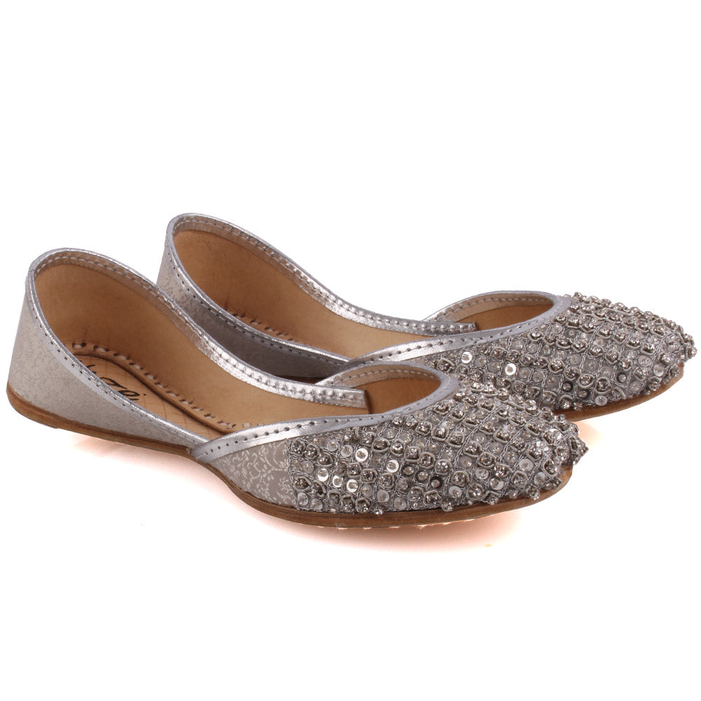 New Girls Traditional “HIMANI” Dot Work Embellished Khussa