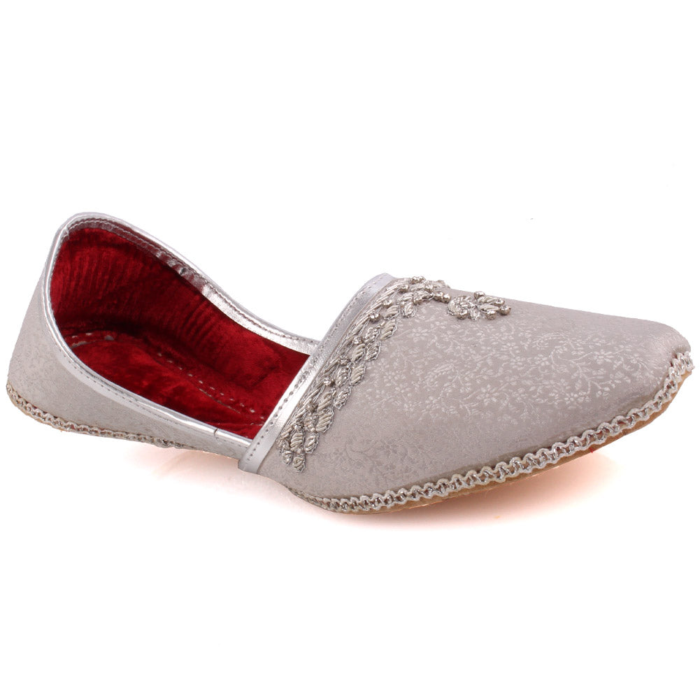 Mens ‘Caper’ Adorned Leather Flat Indian Khussa